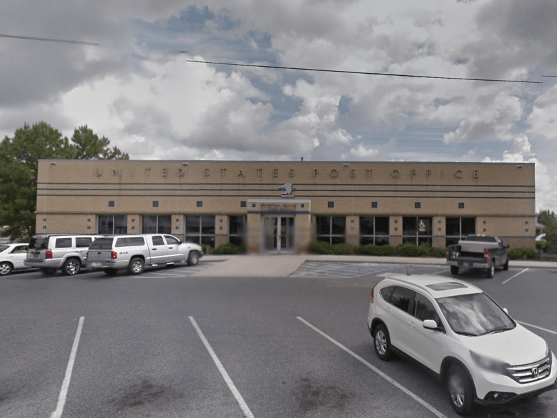 Bridgeville Post Office 300 Walnut St, Bridgeville, DE 19933 US