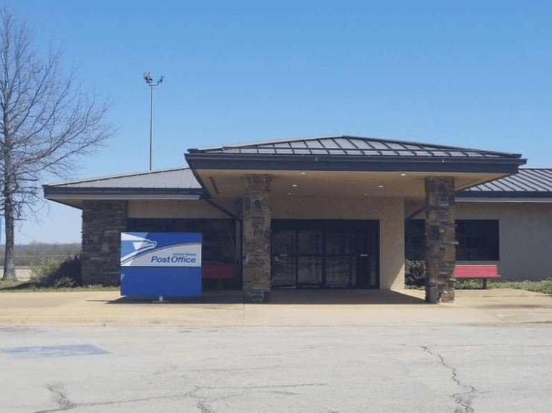 Fayetteville Post Office 12 W Dickson St, Fayetteville, AR 72701 US